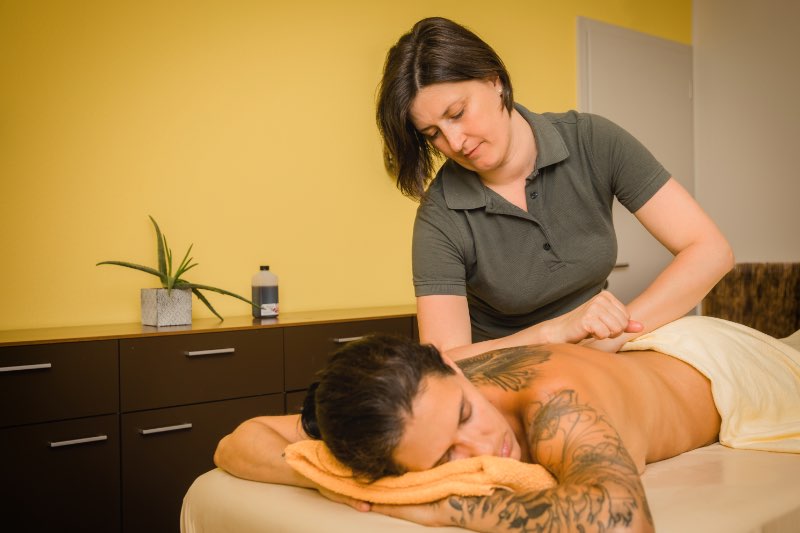 Ayurveda Massage in Brig, Schweiz mit Ayurveda Therapeutin Diana Lauber